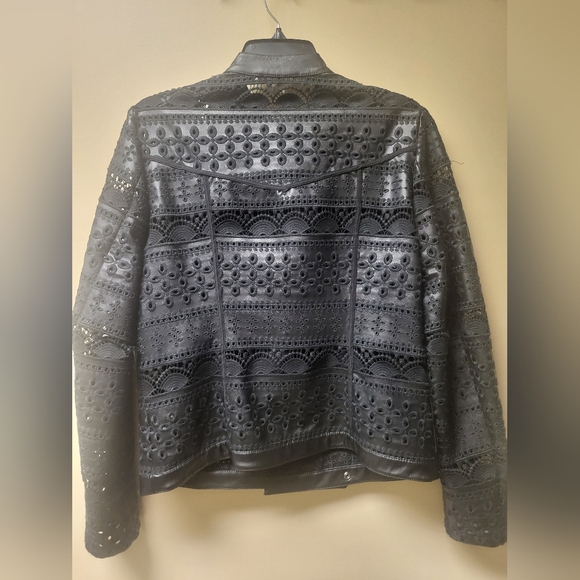 Jacket - Picture 2 of 3